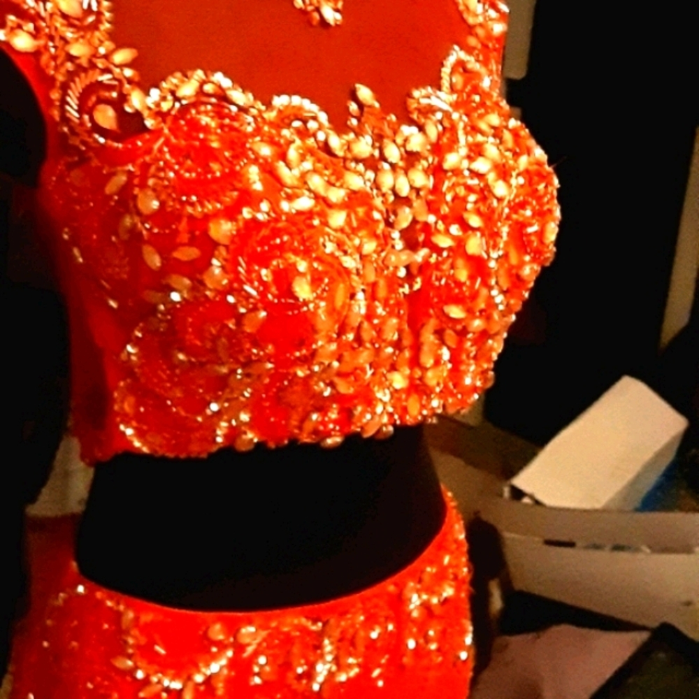 Prom dress - Picture 4 of 7